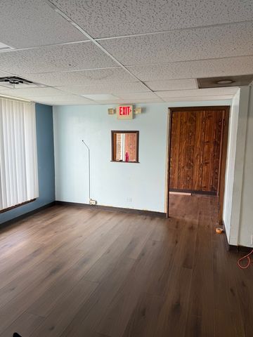 9125 Belden Avenue, Franklin Park, IL 60131