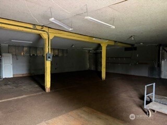 6216 20th Street E, Fife, WA 98424