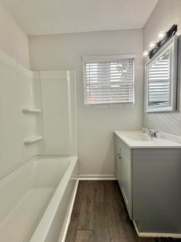 533 Bandera, Tyler, TX 75702