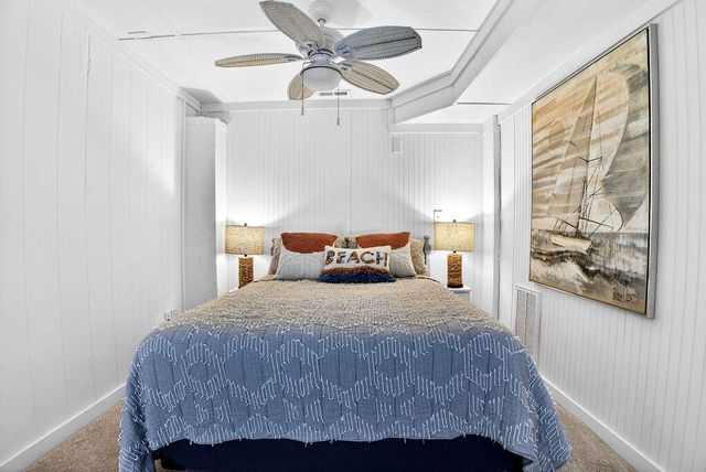 472 Myrtle Avenue, Pawleys Island, SC 29585