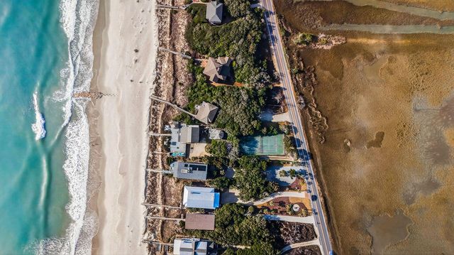 472 Myrtle Avenue, Pawleys Island, SC 29585