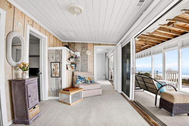 472 Myrtle Avenue, Pawleys Island, SC 29585