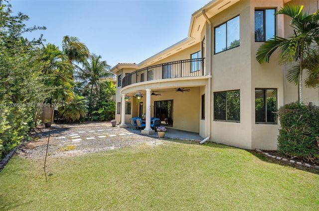18821 SW 74th Ct, Cutler Bay, FL 33157