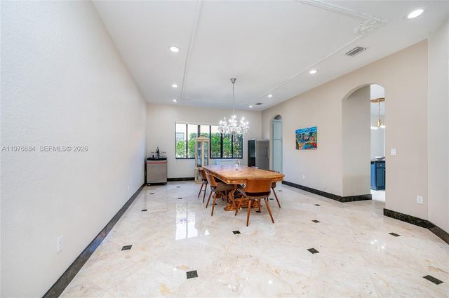 18821 SW 74th Ct, Cutler Bay, FL 33157
