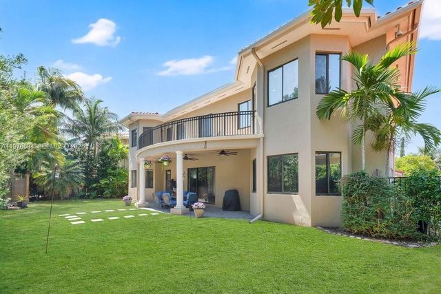 18821 SW 74th Ct, Cutler Bay, FL 33157