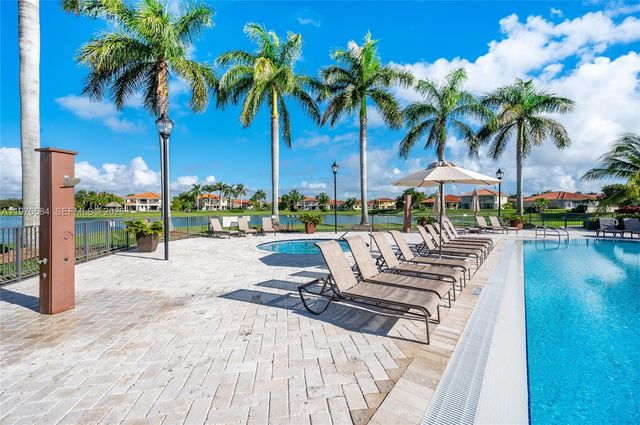 18821 SW 74th Ct, Cutler Bay, FL 33157