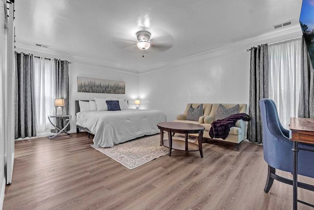 8910 MAGNOLIA LEAF CV, Memphis, TN 38018