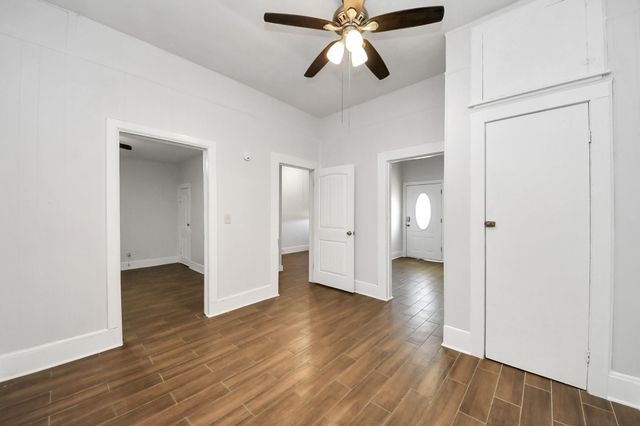 1213 28th Street, Galveston, TX 77550