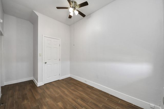 1213 28th Street, Galveston, TX 77550