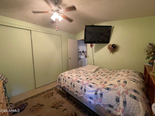 311 S PIEDRA NEGRA Drive, Queen Valley, AZ 85118