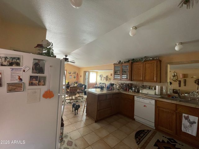 311 S PIEDRA NEGRA Drive, Queen Valley, AZ 85118