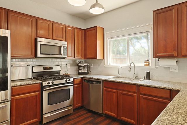 2304 Celebration Ln, Turlock, CA 95380