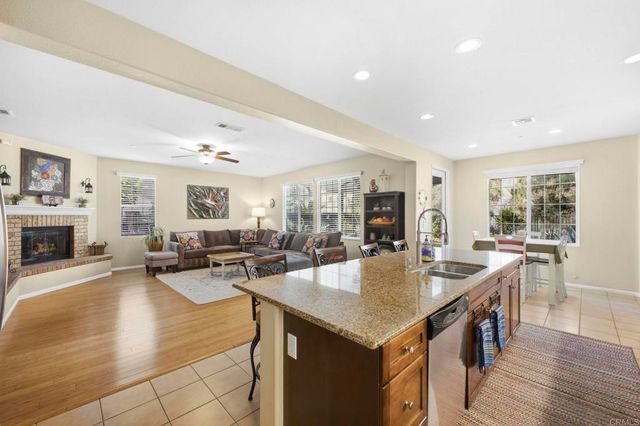 2952 Murcott Way, Escondido, CA 92027