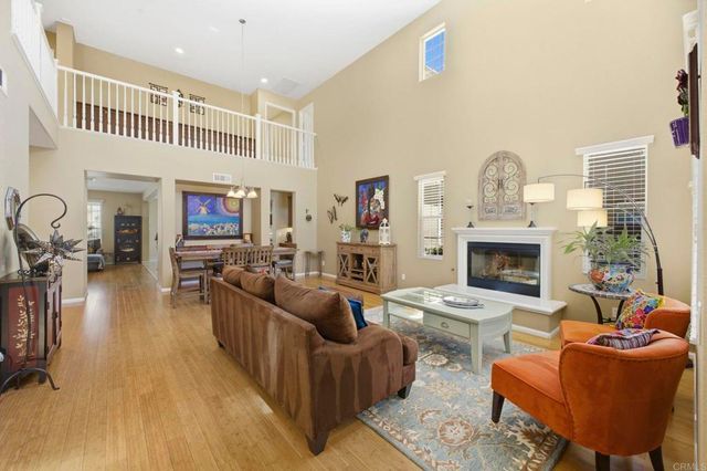 2952 Murcott Way, Escondido, CA 92027