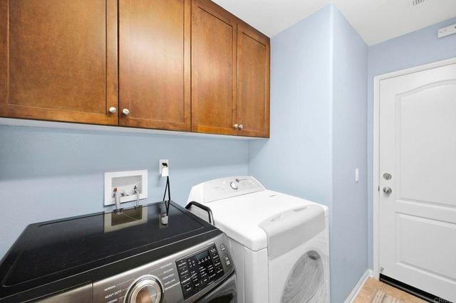 2952 Murcott Way, Escondido, CA 92027