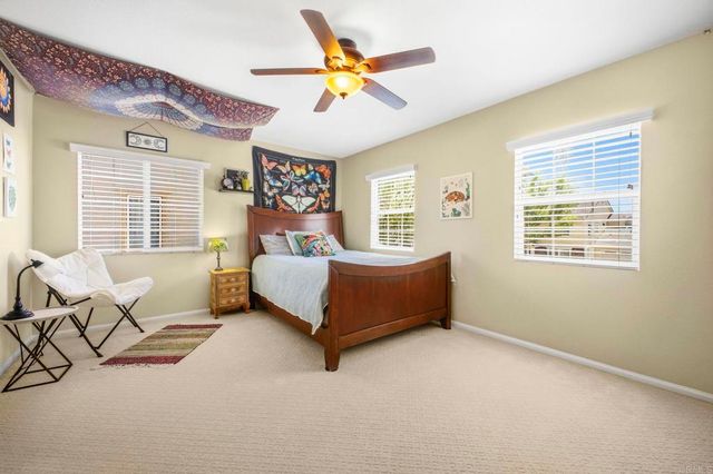 2952 Murcott Way, Escondido, CA 92027