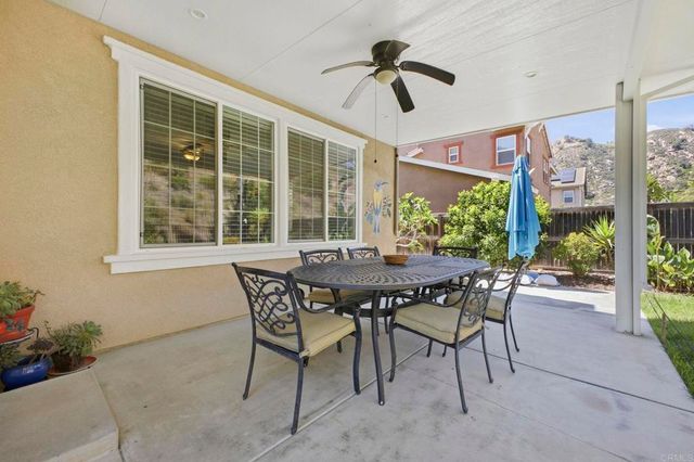 2952 Murcott Way, Escondido, CA 92027