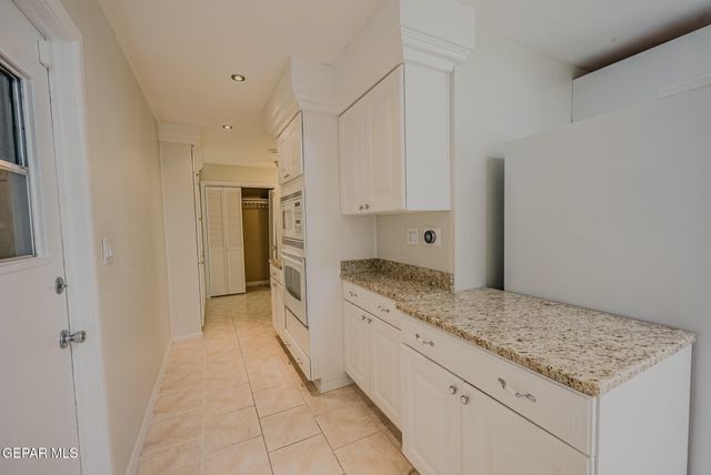 3212 OLD SPANISH Trail, El Paso, TX 79904