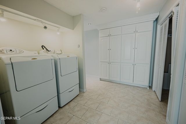 3212 OLD SPANISH Trail, El Paso, TX 79904