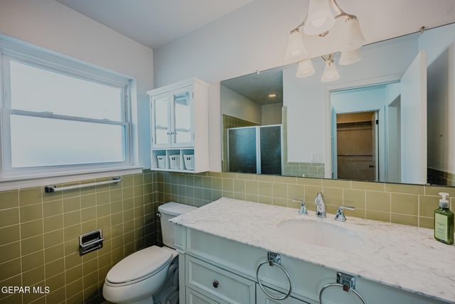 3212 OLD SPANISH Trail, El Paso, TX 79904