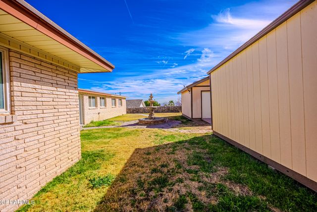 3212 OLD SPANISH Trail, El Paso, TX 79904