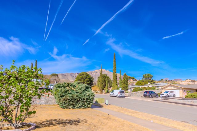 3212 OLD SPANISH Trail, El Paso, TX 79904