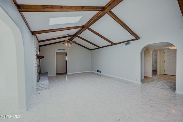 3212 OLD SPANISH Trail, El Paso, TX 79904