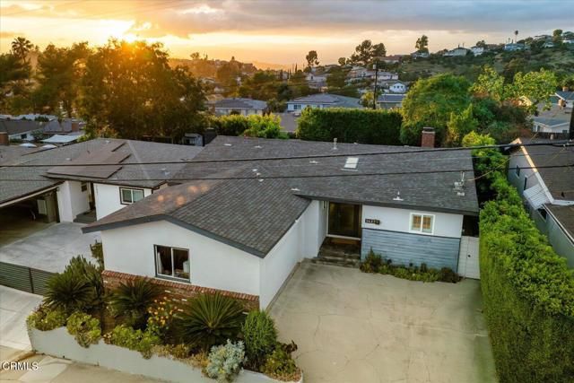 2627 Range Road, Los Angeles, CA 90065