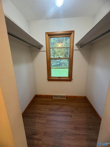 2103 Shannonhouse Road, Huntsville, AL 35803
