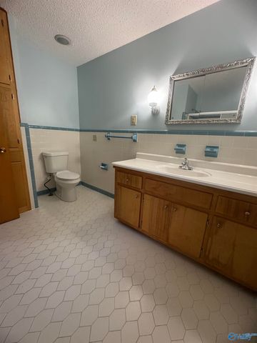 2103 Shannonhouse Road, Huntsville, AL 35803