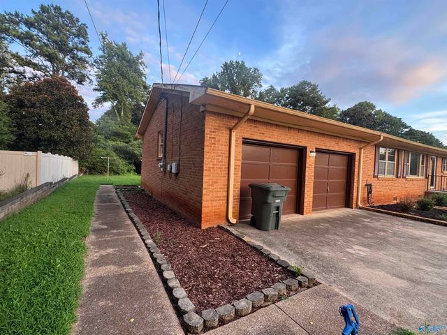2103 Shannonhouse Road, Huntsville, AL 35803