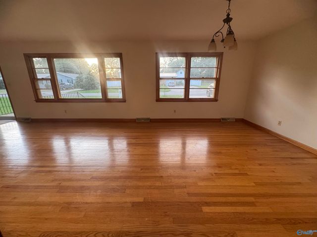 2103 Shannonhouse Road, Huntsville, AL 35803