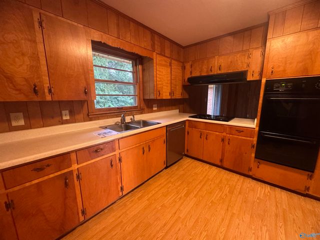 2103 Shannonhouse Road, Huntsville, AL 35803