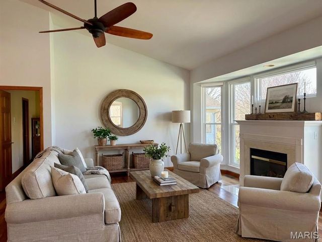 3507 Truman Terrace Drive 62, St Charles, MO 63301