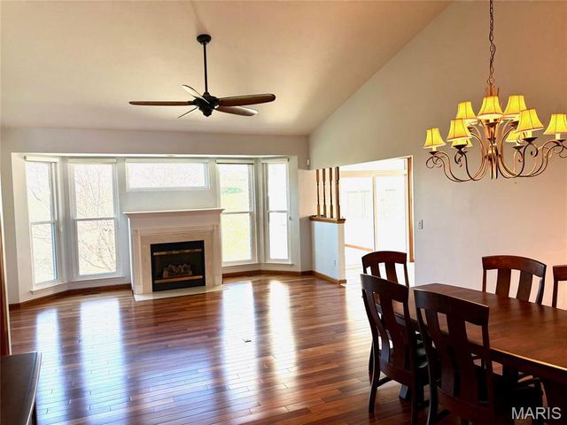 3507 Truman Terrace Drive 62, St Charles, MO 63301