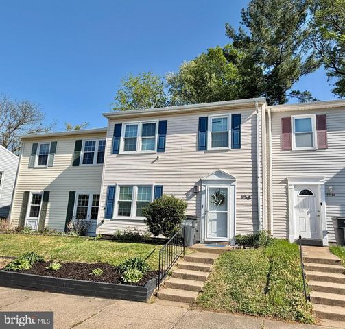9518 MOOREGATE CT, Lorton, VA 22079