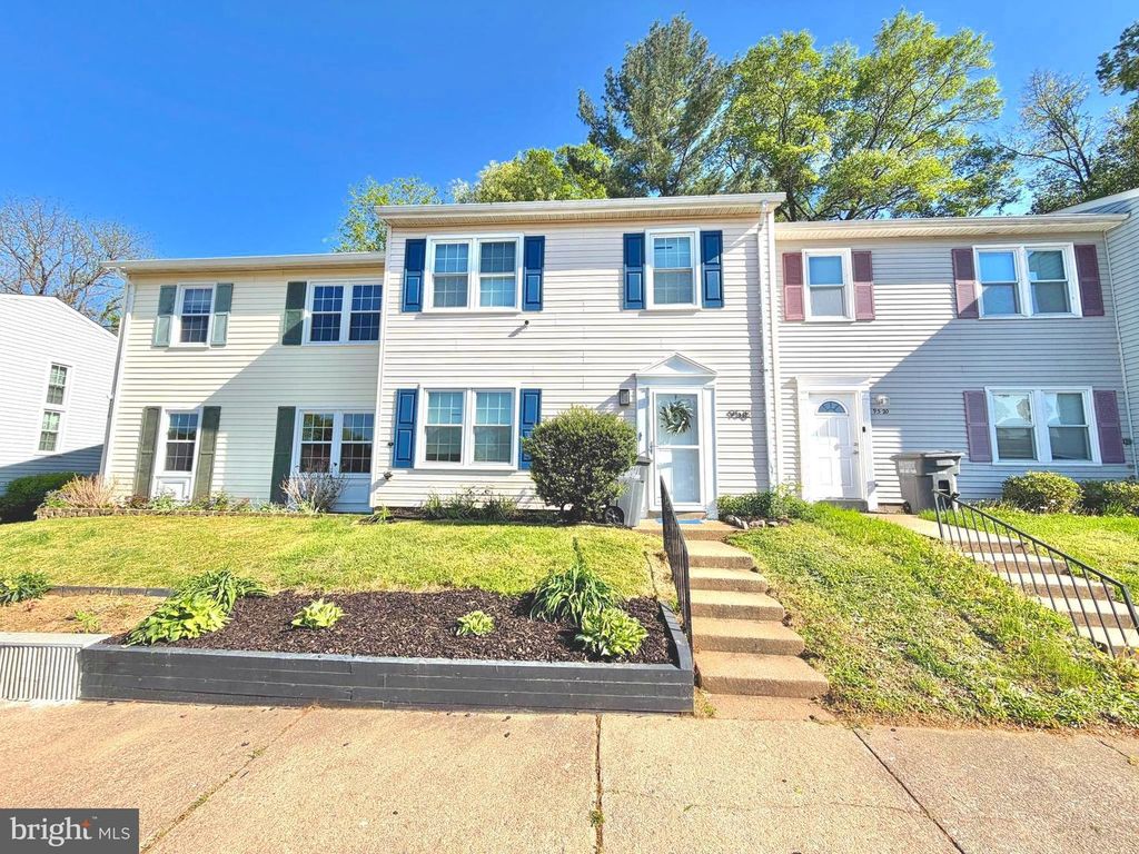 9518 MOOREGATE CT, Lorton, VA 22079