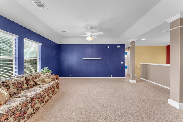 353 King Elder LN, Leander, TX 78641