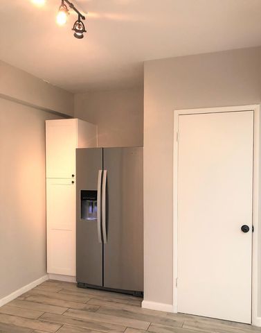 351 E Thomas Road Unit D201, Phoenix, AZ 85012