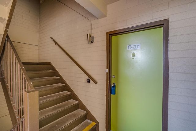 351 E Thomas Road Unit D201, Phoenix, AZ 85012