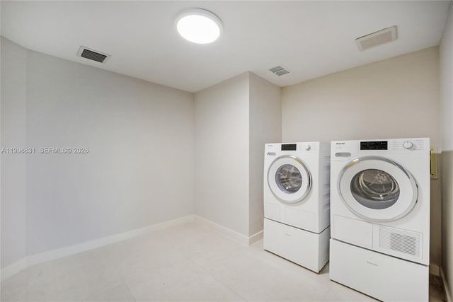 251 Crandon Blvd 1037, Key Biscayne, FL 33149