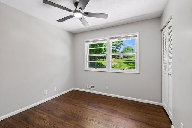 8209 Beard Road, Bloomington, MN 55431