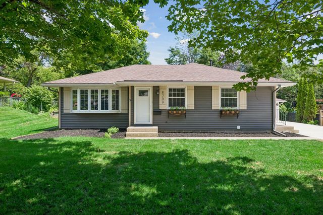 8209 Beard Road, Bloomington, MN 55431