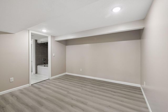 8209 Beard Road, Bloomington, MN 55431