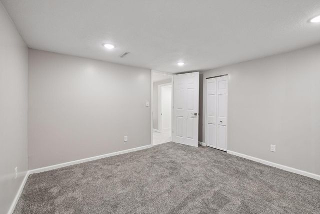 8209 Beard Road, Bloomington, MN 55431
