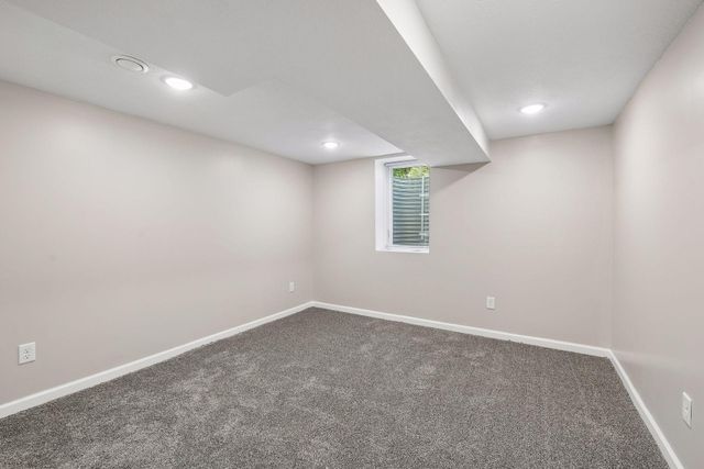 8209 Beard Road, Bloomington, MN 55431