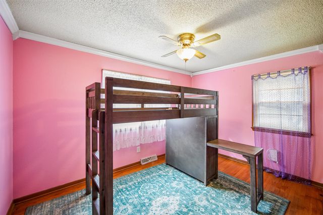 223 Miller Avenue, Des Moines, IA 50315