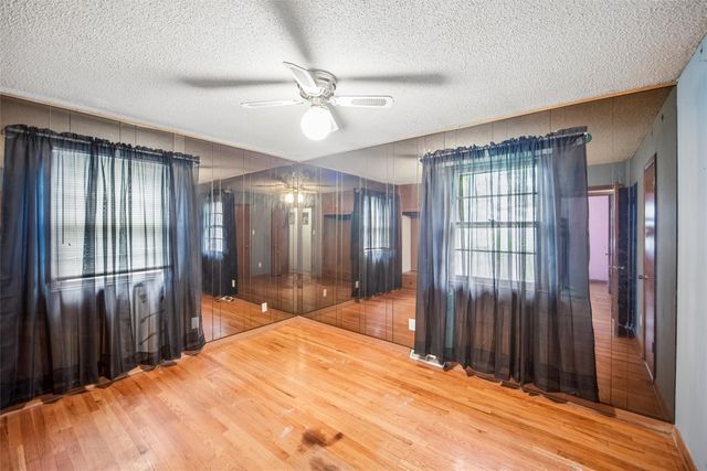 223 Miller Avenue, Des Moines, IA 50315