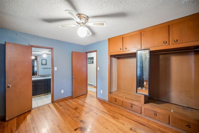223 Miller Avenue, Des Moines, IA 50315