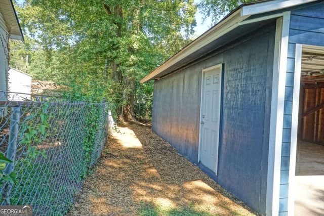414 Gresham Road SW, Mableton, GA 30126